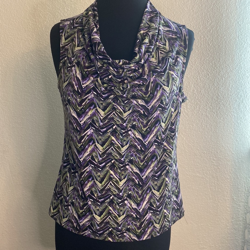 Jones studio sleeveless top business professional Petite Medium